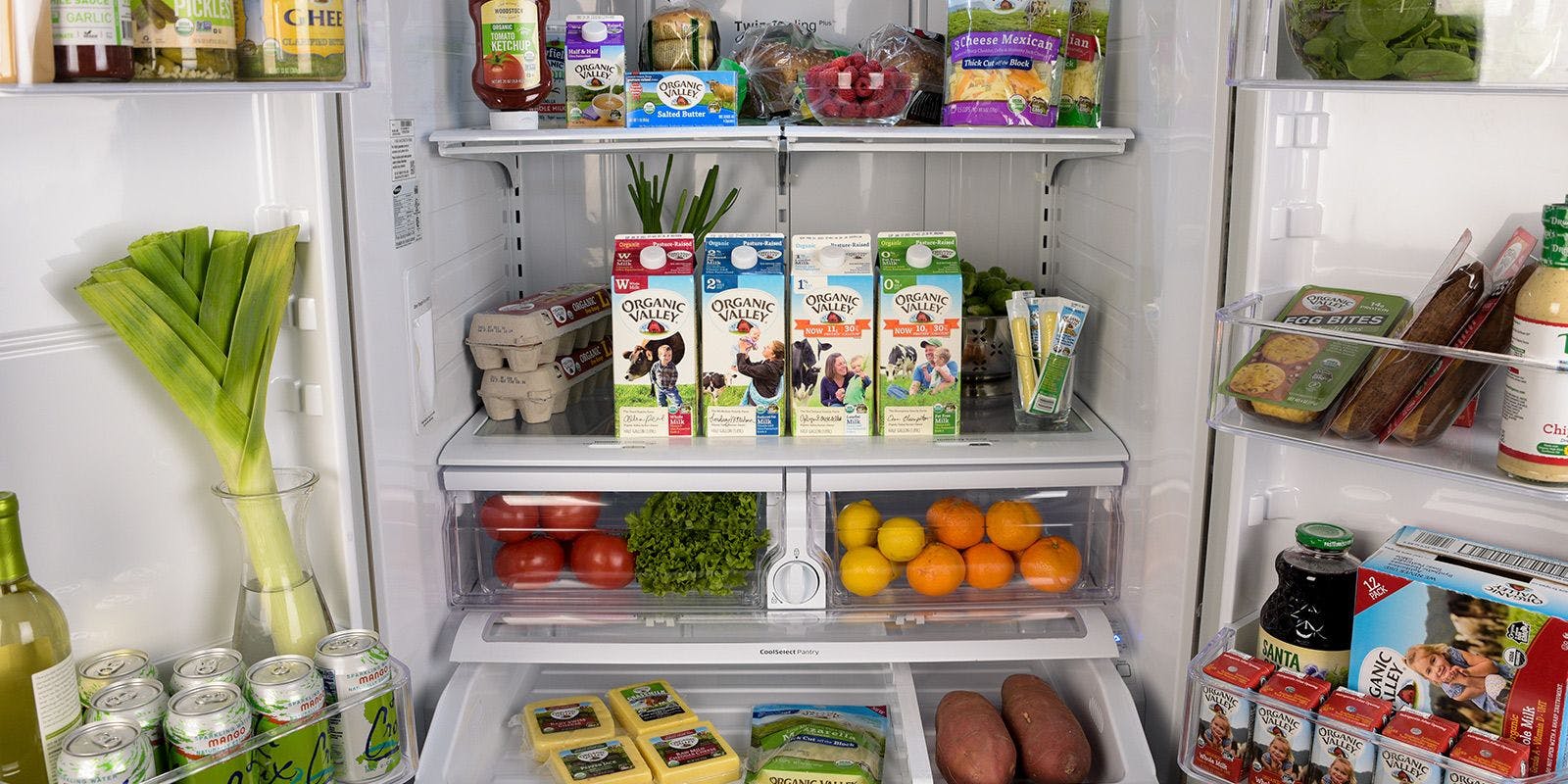 The Staples of an Organized Fridge